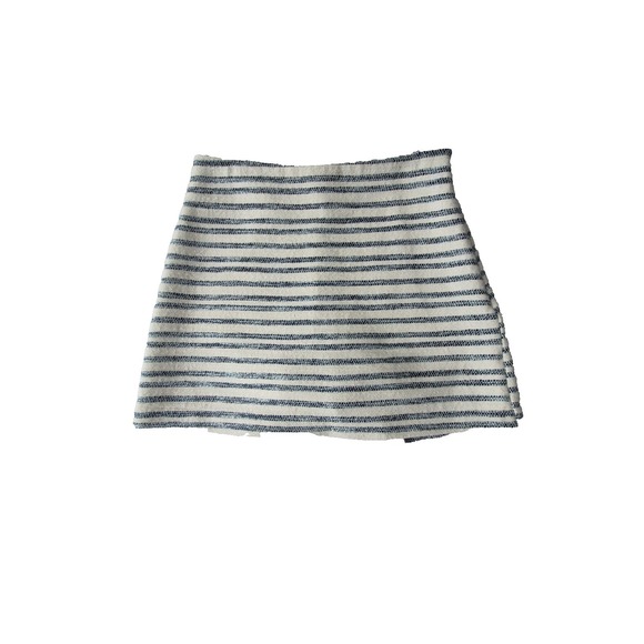 Zara Pants - Zara Knit Skort Womens XS White Blue Striped Textured Wrap Shorts Skirt